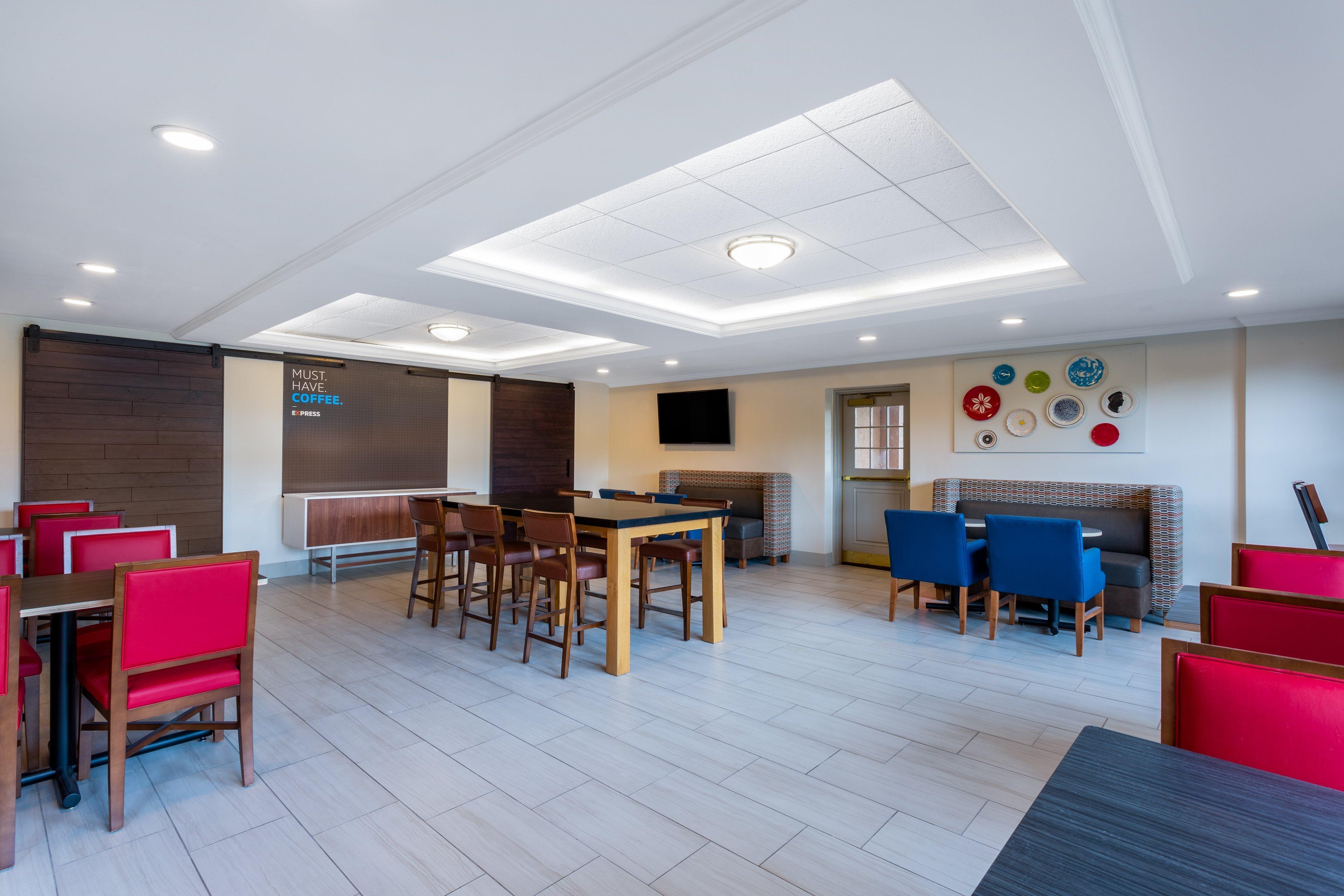 Holiday Inn Express Hotel & Suites Philadelphia - King Of Prussia By Ihg King of Prussia Exterior foto