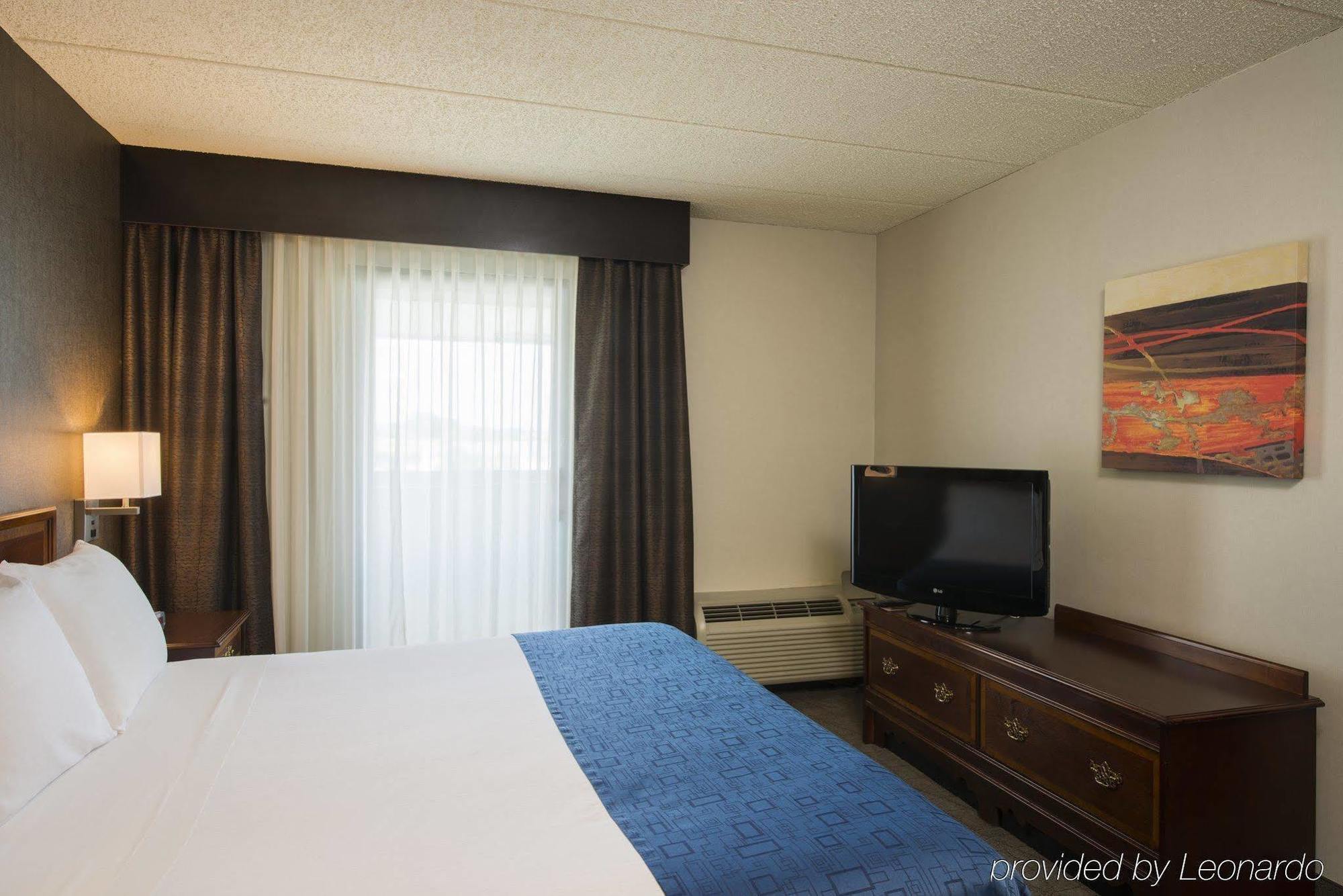 Holiday Inn Express Hotel & Suites Philadelphia - King Of Prussia By Ihg King of Prussia Exterior foto
